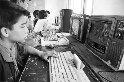 当年的佳成.jpg