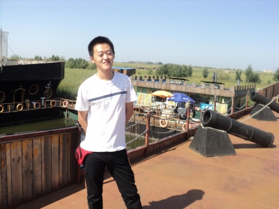 鹤鸣湖 海盗船.jpg